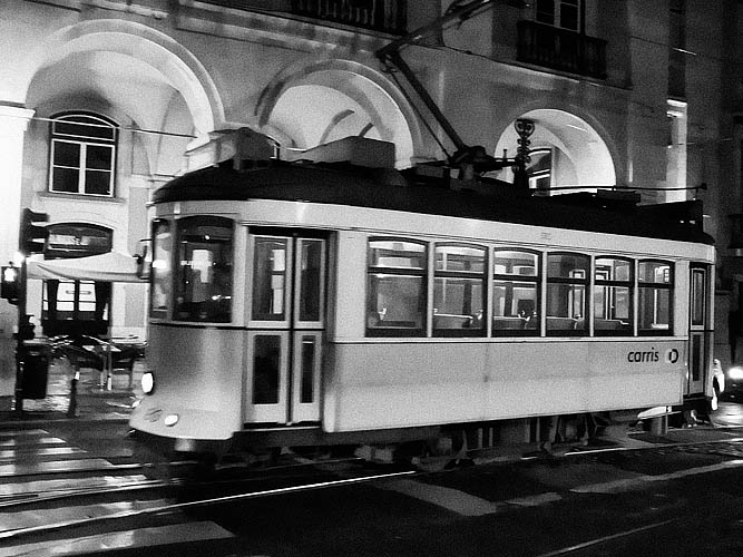 Tram in Lissabon Kopie