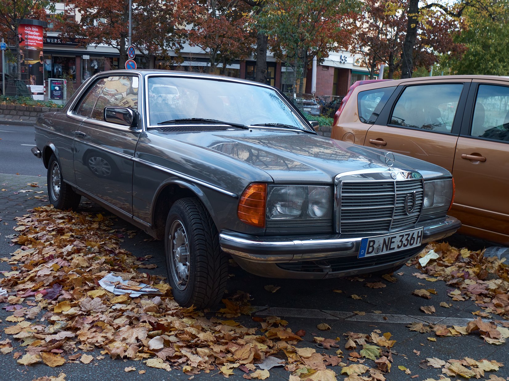 Mercedes 280 CE