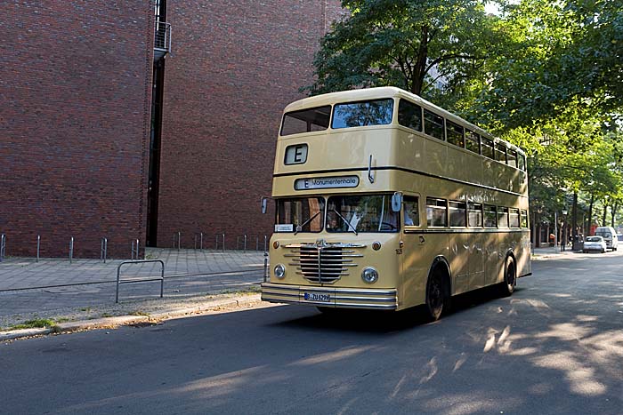 Classic Bus zur Monumentenhalle_MG_0887_DxO_raw Kopie