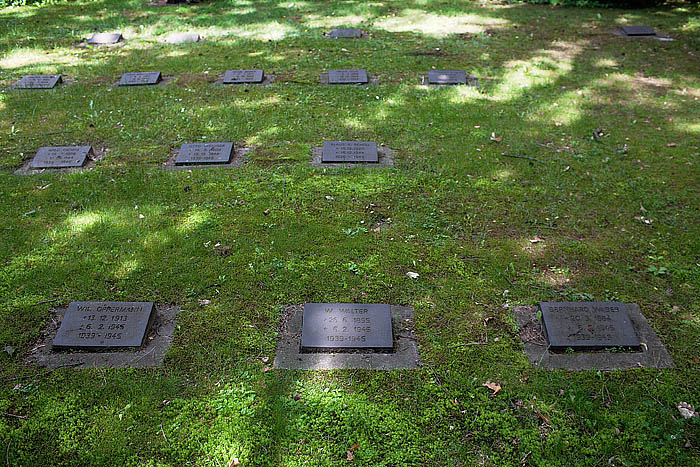 Ehrengraeber auf dem Spandauer Waldfriedhof_MG_5938 Kopie