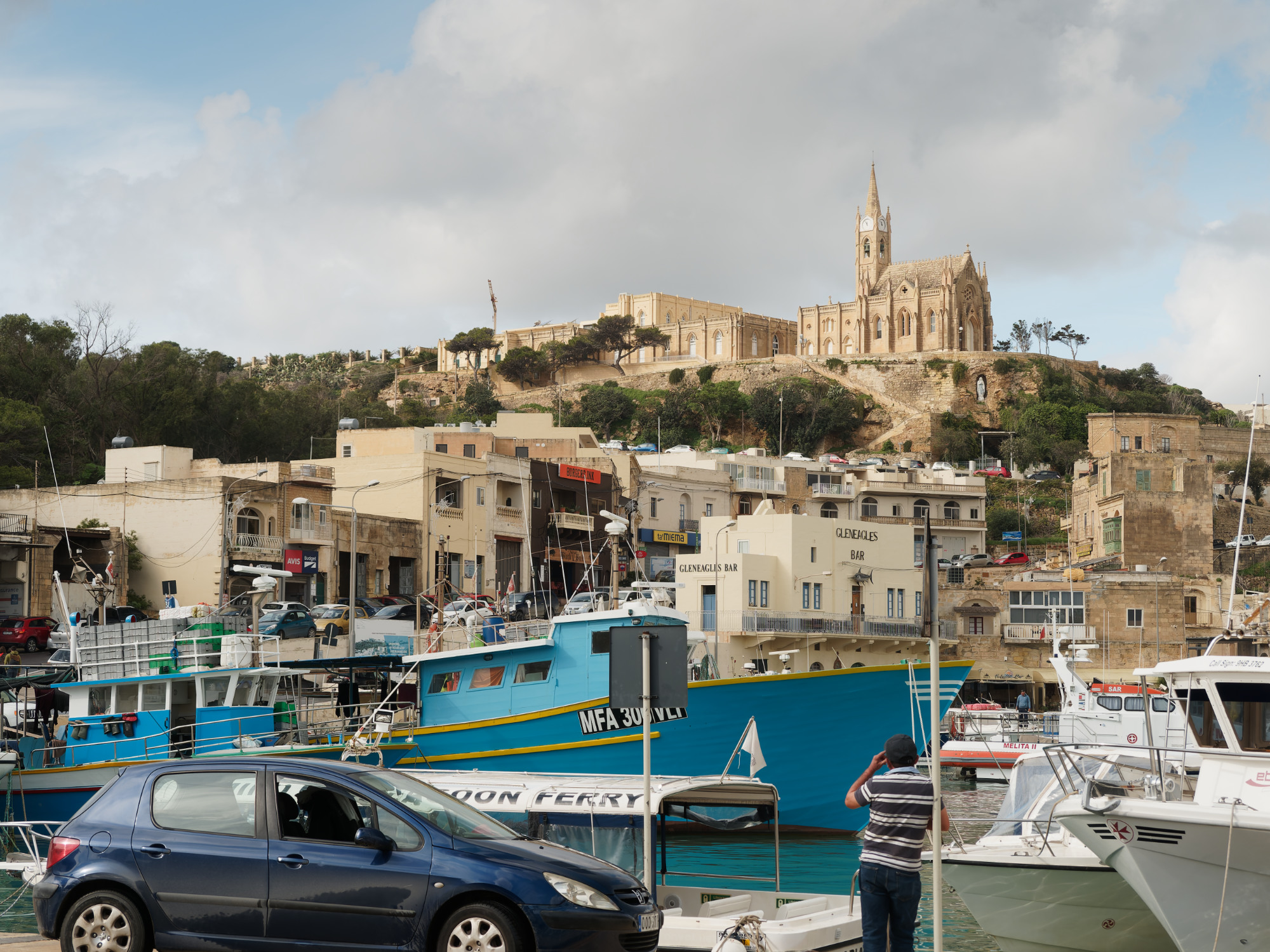 Im Hafen von Mġarr 