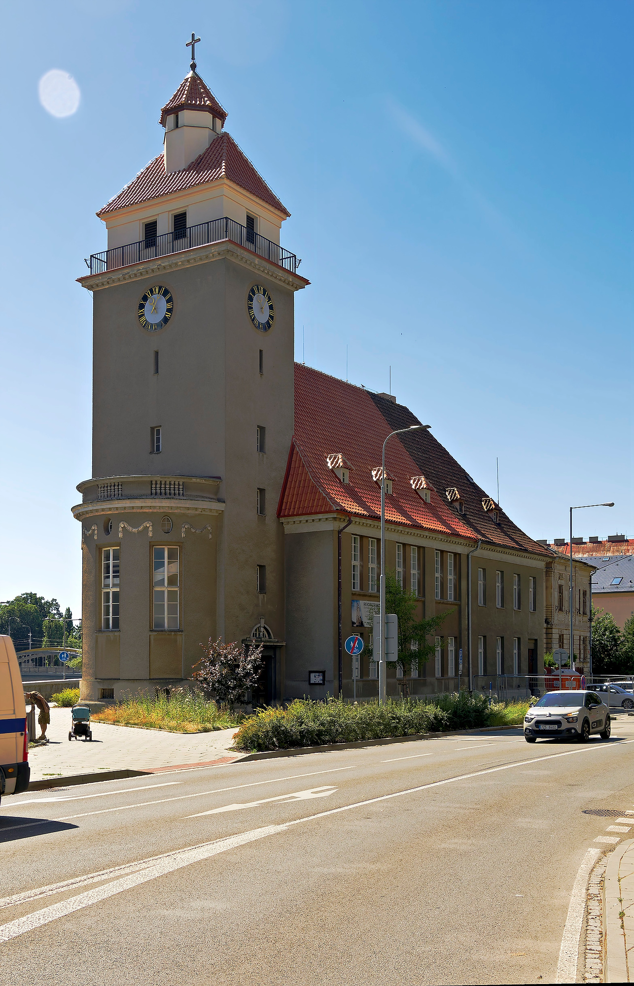 _7010519_DxORetro Roadtrip-1